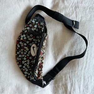 Nike Fanny pack